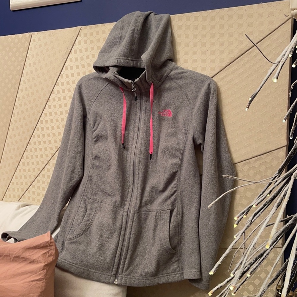 THE NORTH FACE